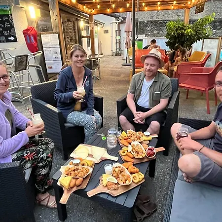Cozy Avec Terrasse - 2 - Api-1-52-340 Camping